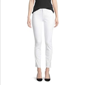 Paige Skyline Skinny Jean White Size 27